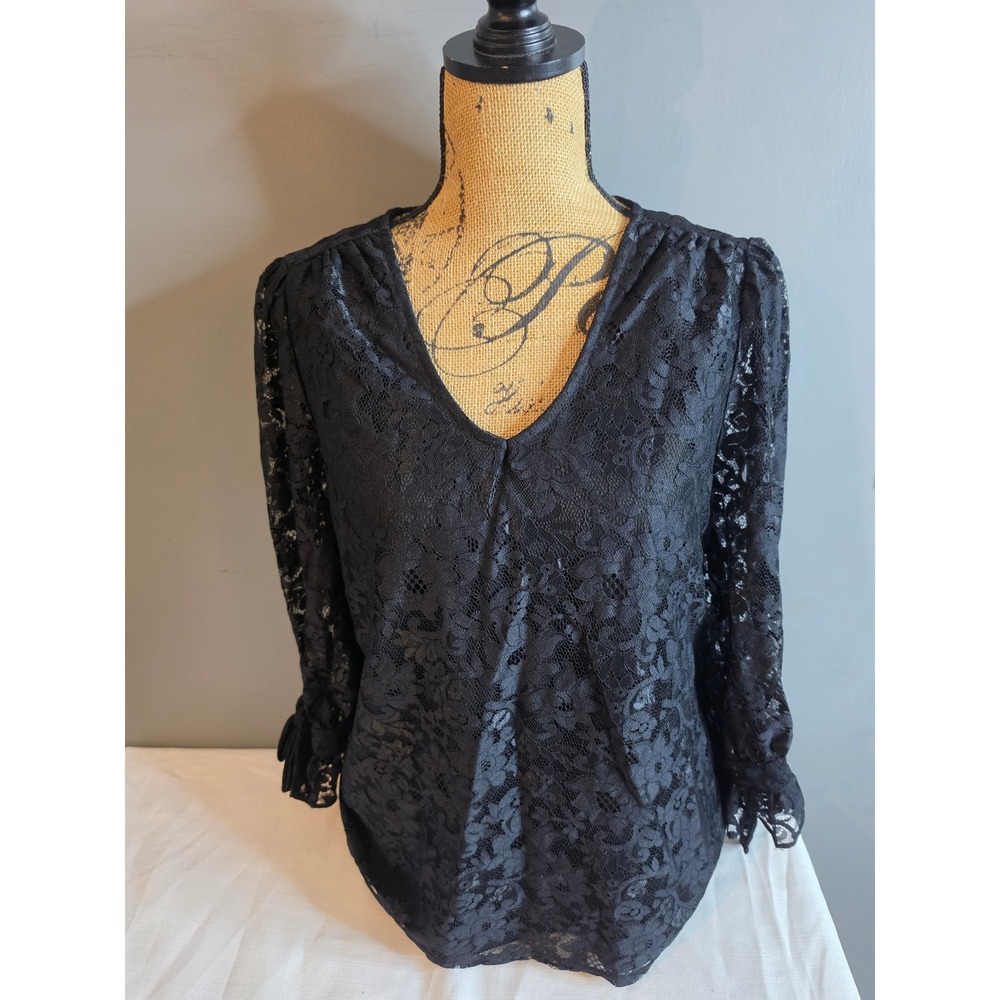 Charter Club Black Floral Lace V-Neck Blouse with Ruffle Cuffs Size Large